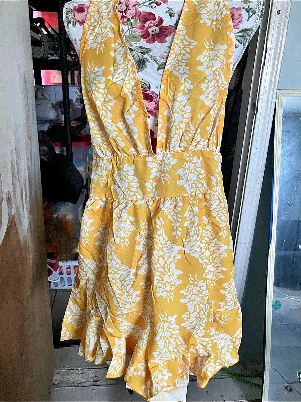 Neslay Floral Ruffle romper Yellow & White Small NWT available in small, medium